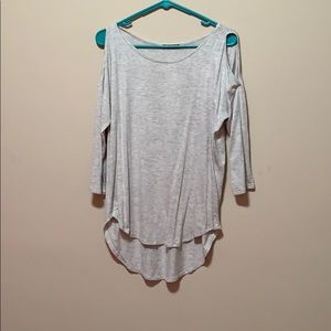 Shoulder cutout shirt